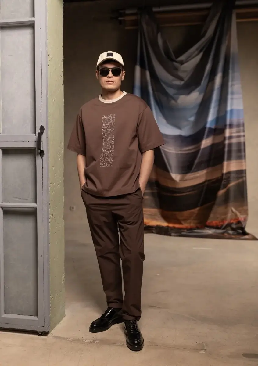 T-Shirt With Embroidery